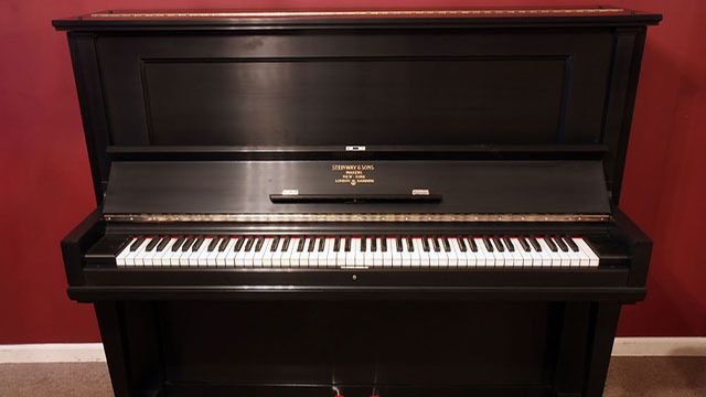 <span>1908</span> Steinway K