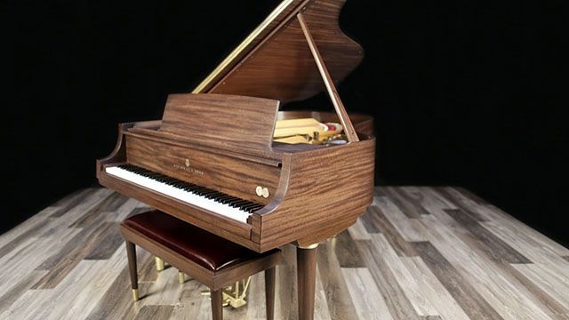 <span>1953</span> Steinway M