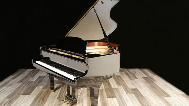 <span>1987</span> Kawai GS-40