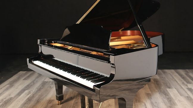 <span>1990</span> Kawai GS-60