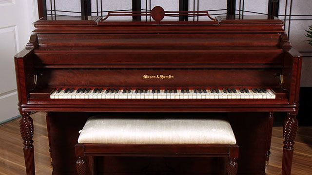 <span>1940</span> Mason and Hamlin 