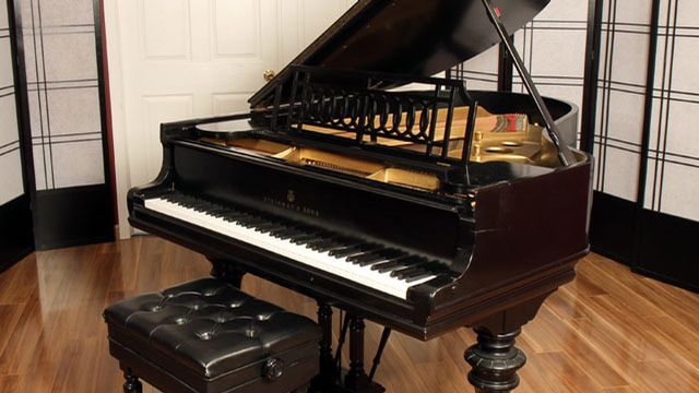 <span>1908</span> Steinway O