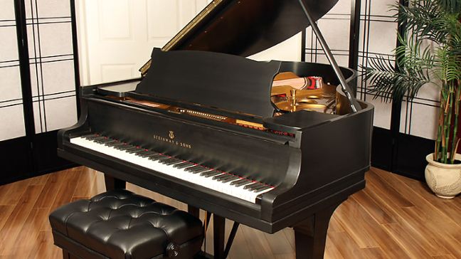 <span>1925</span> Steinway O