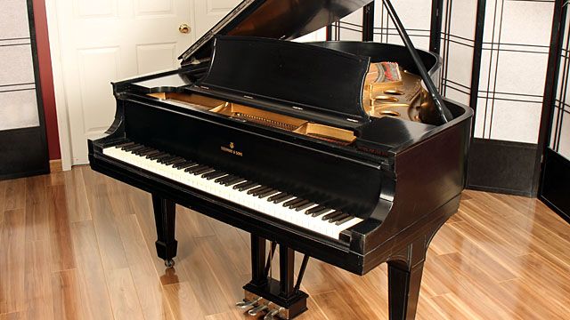<span>1913</span> Steinway O