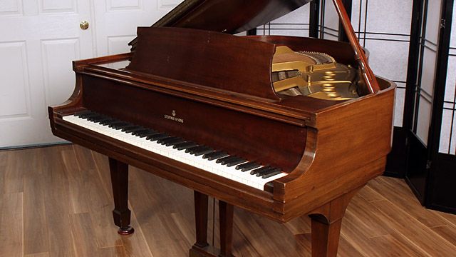 <span>1942</span> Steinway S