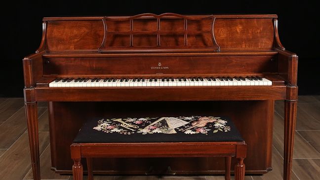 <span>1947</span> Steinway Console