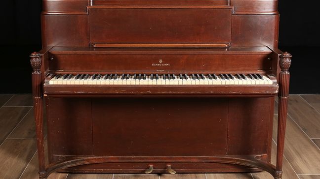 <span>1949</span> Steinway Studio