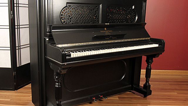 <span>1895</span> Steinway 