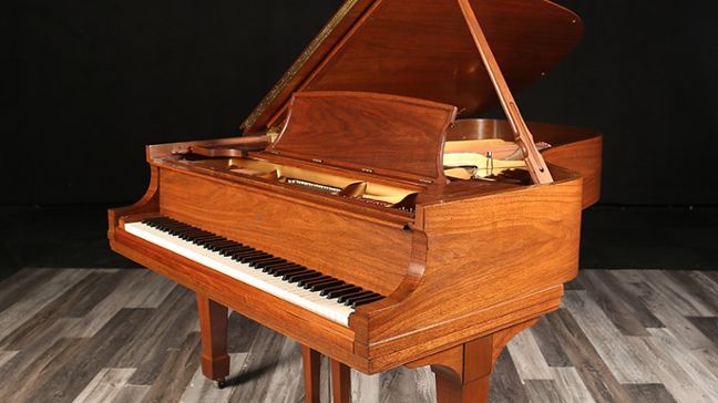 <span>1980</span> Steinway B