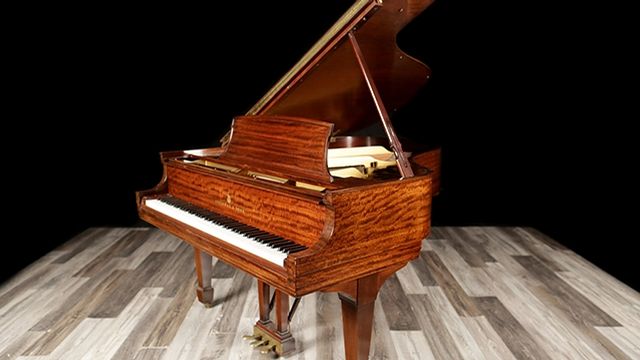 <span>1941</span> Steinway L