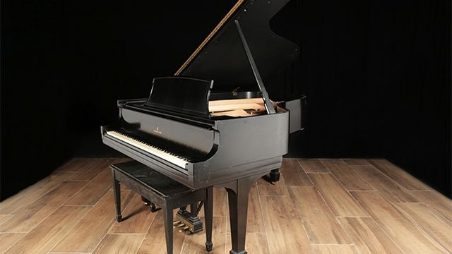 <span>1956</span> Steinway L