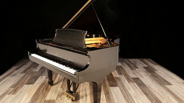 <span>1990</span> Steinway L
