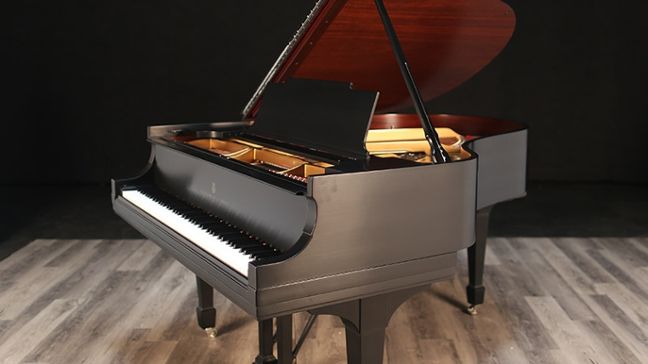 <span>1917</span> Steinway M