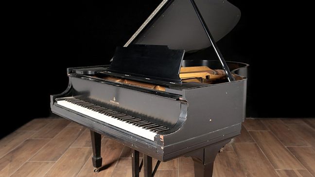 <span>1918</span> Steinway M