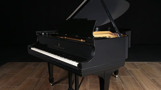 <span>1918</span> Steinway M
