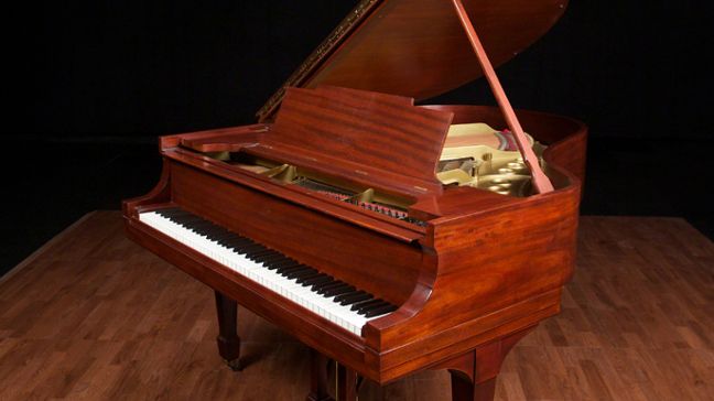 <span>1919</span> Steinway M