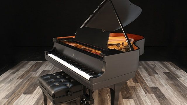 <span>1924</span> Steinway M