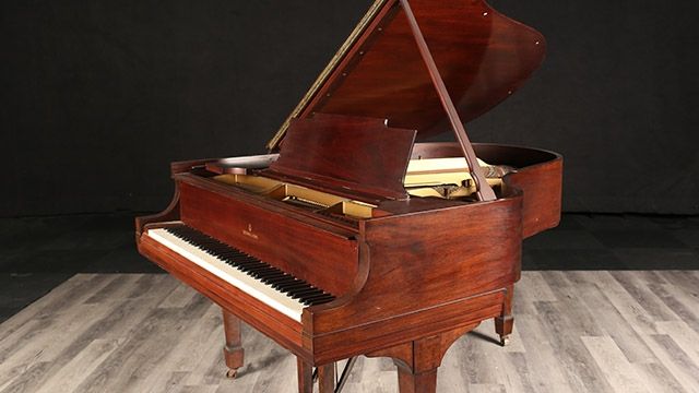 <span>1925</span> Steinway M
