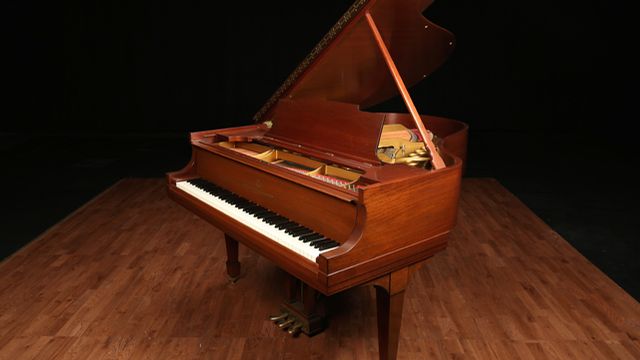 <span>1925</span> Steinway M