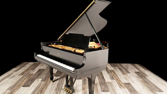 <span>1927</span> Steinway M