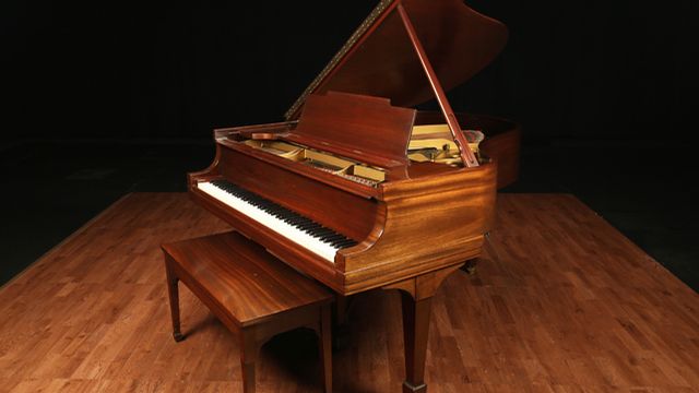 <span>1928</span> Steinway M