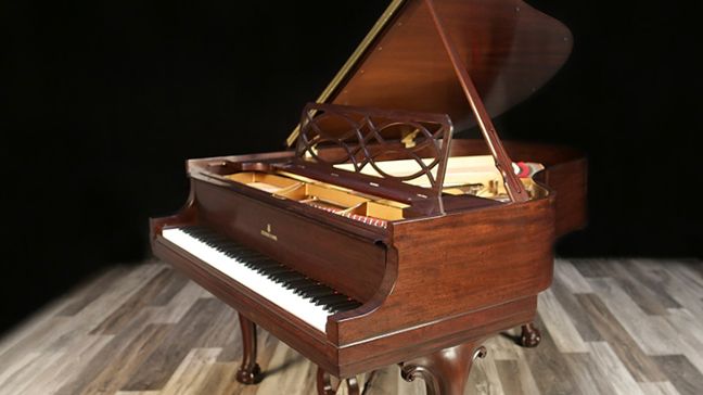<span>1940</span> Steinway S