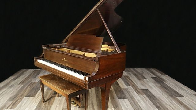 <span>1932</span> Steinway M