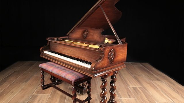 <span>1932</span> Steinway M