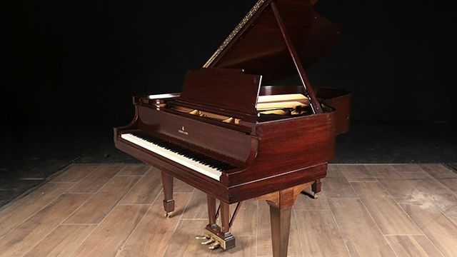 <span>1933</span> Steinway M