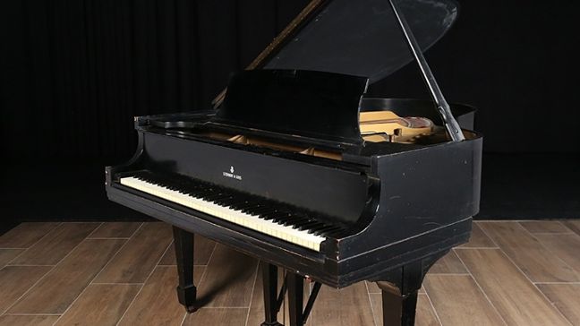<span>1936</span> Steinway M