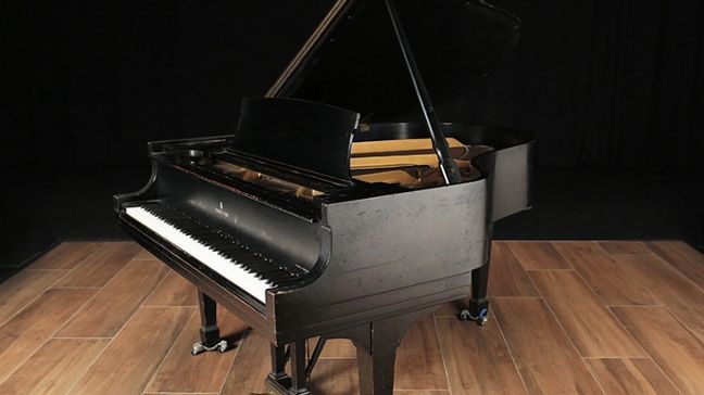 <span>1936</span> Steinway M