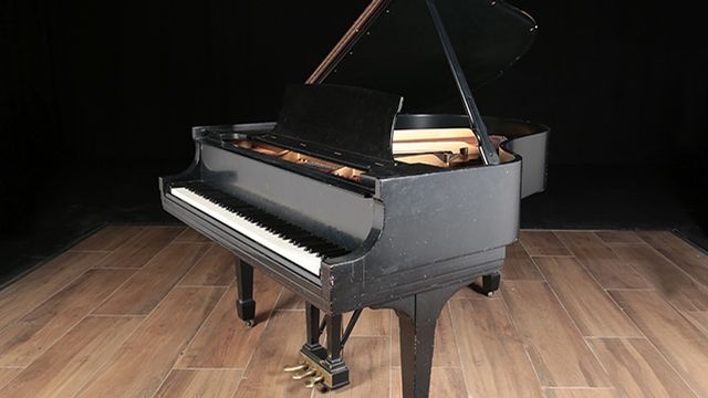 <span>1936</span> Steinway M