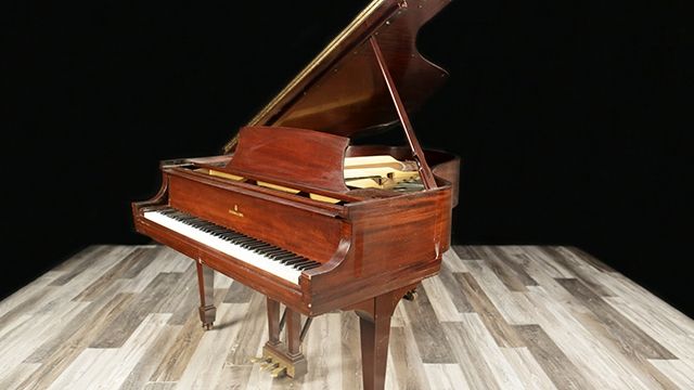 <span>1940</span> Steinway M