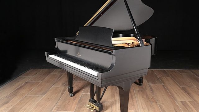 <span>1942</span> Steinway M