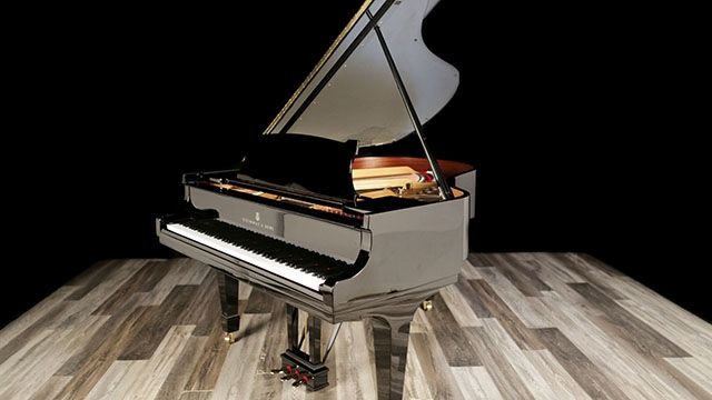 <span>1943</span> Steinway M