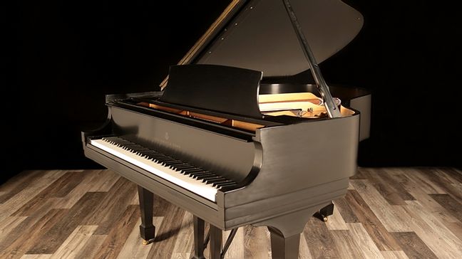 <span>1988</span> Steinway M