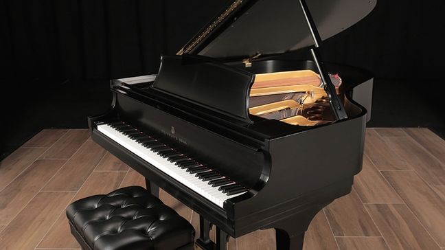 <span>2003</span> Steinway M