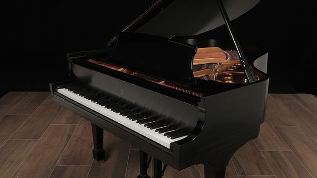 <span>2003</span> Steinway M