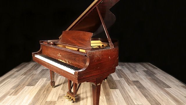 <span>1940</span> Steinway S