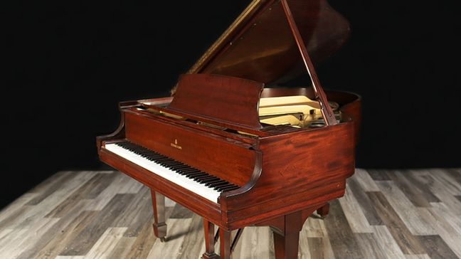 <span>1947</span> Steinway S