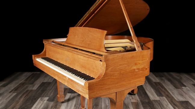 <span>1957</span> Steinway S
