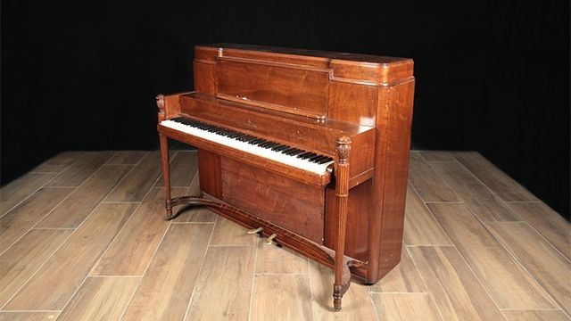 <span>1947</span> Steinway Studio