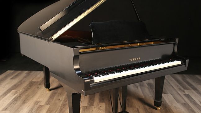 <span>2004</span> Yamaha C5