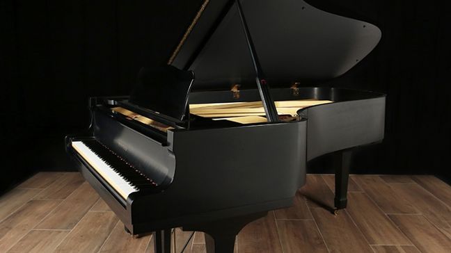 <span>1983</span> Yamaha C7