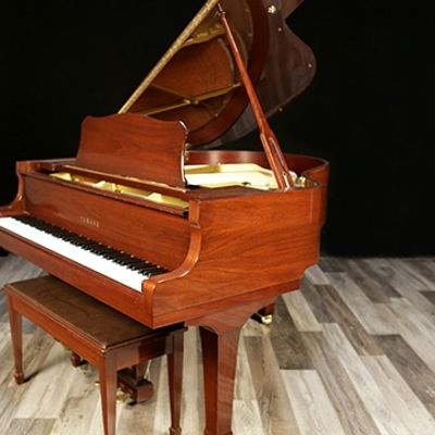 Yamaha pianos for sale: 1992 Yamaha Grand G1 - $14,800
