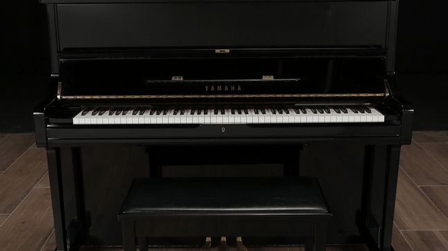 <span>2000</span> Yamaha U1